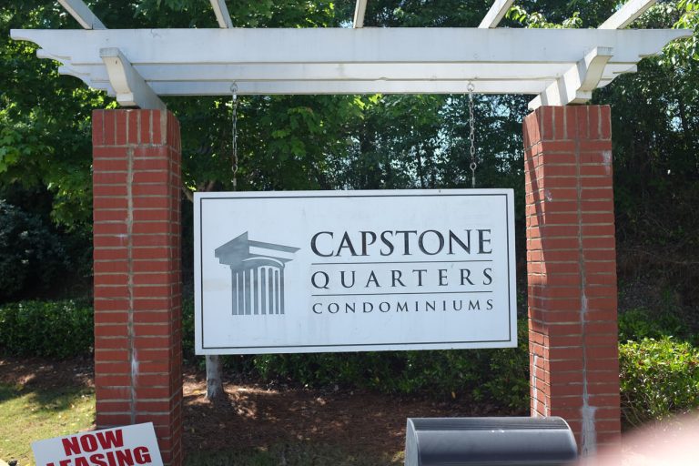 Darby Doors Capstone Quarters Condominiums Tuscaloosa Al Capstone Building Copr. 1