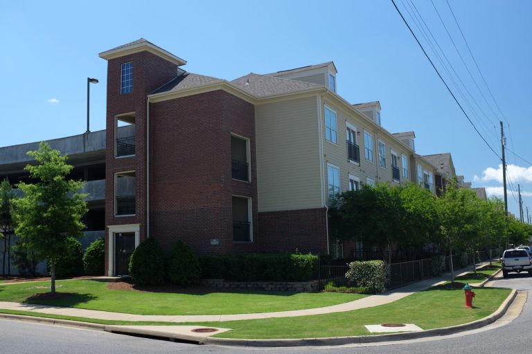 Darby Doors Mid Town Condos Tuscaloosa Al Amicus 2